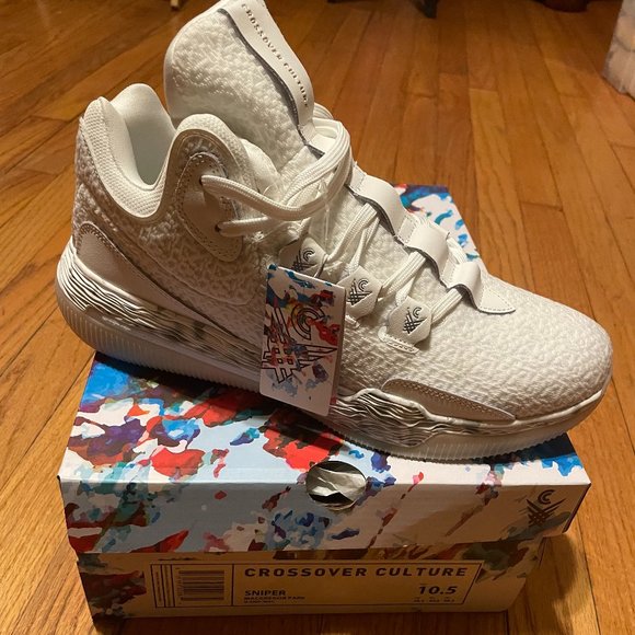 CROSSOVER CULTURE 10.5 - Picture 2 of 10